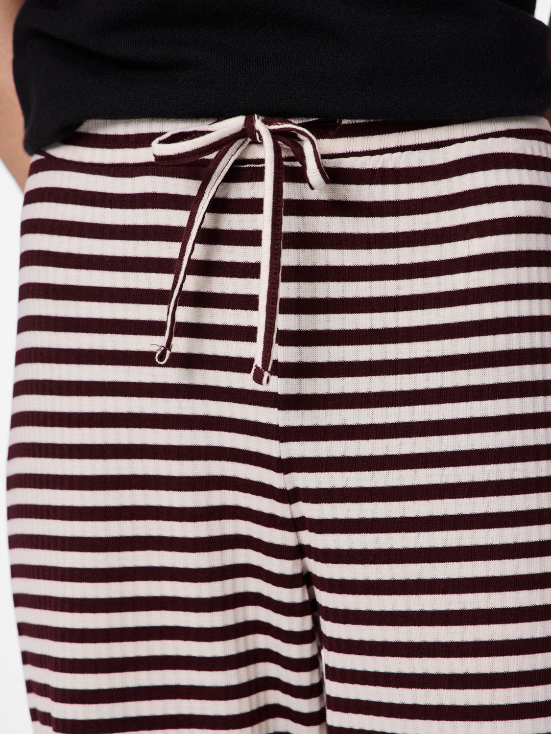 model_shot-detail